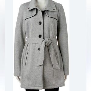 Gray women’s belted, button down fleece jacket